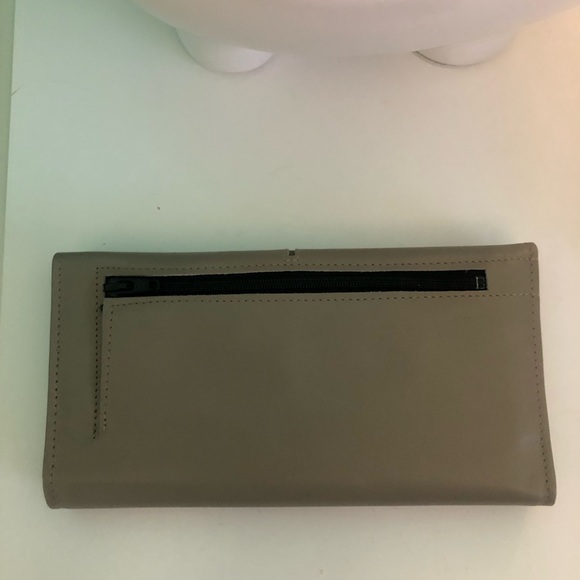 Rolf’s woman’s leather wallet NEW - Picture 3 of 9